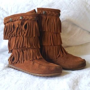 Minnetonka 3 Layer Fringe Boots Leather Suede Girls Size 3